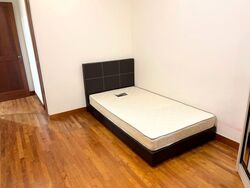 Simei Green Condominium (D18), Condominium #588901661